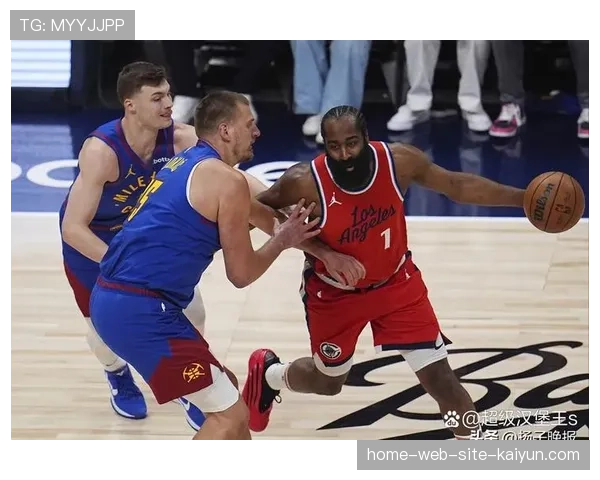 萨利斯狂砍40分创赛季新高 快船五人得分上双险胜勇士对攻战